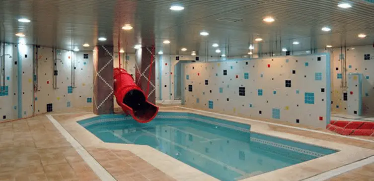 آموزش شنا استخر دانشگاه شریف