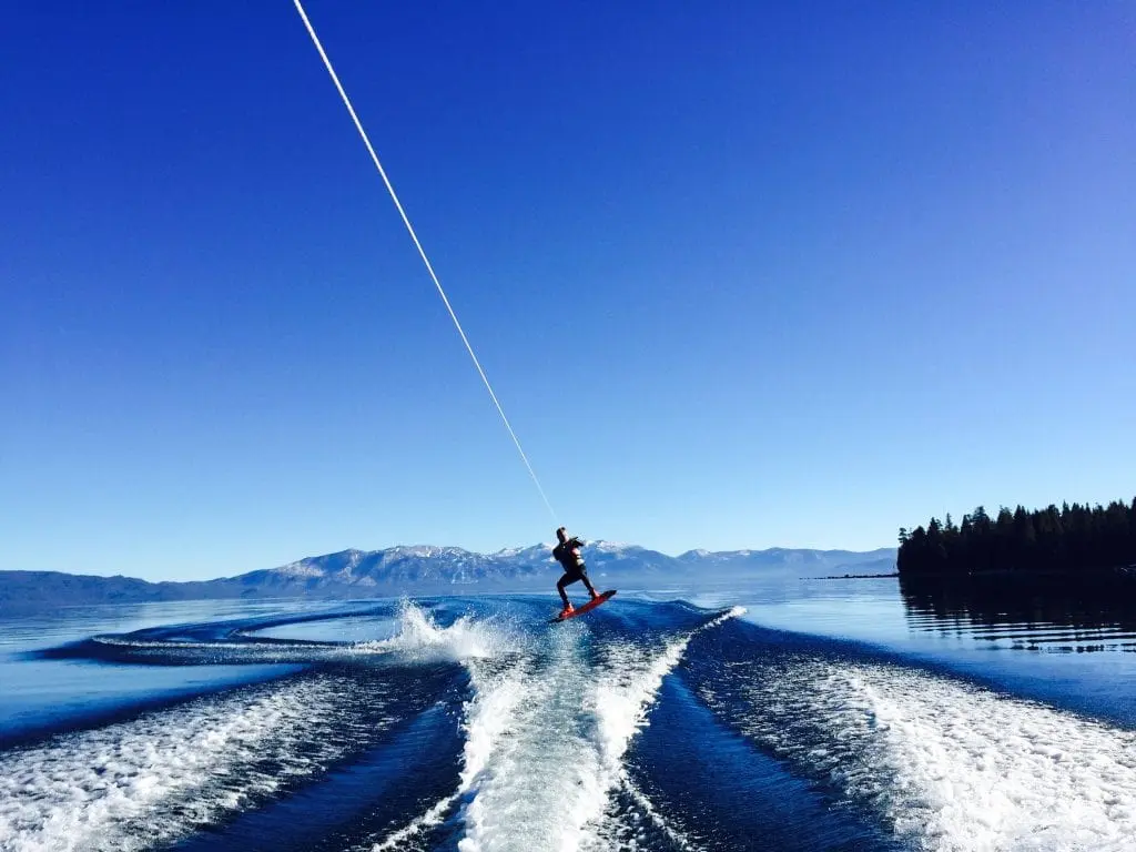 اسکی روی آب