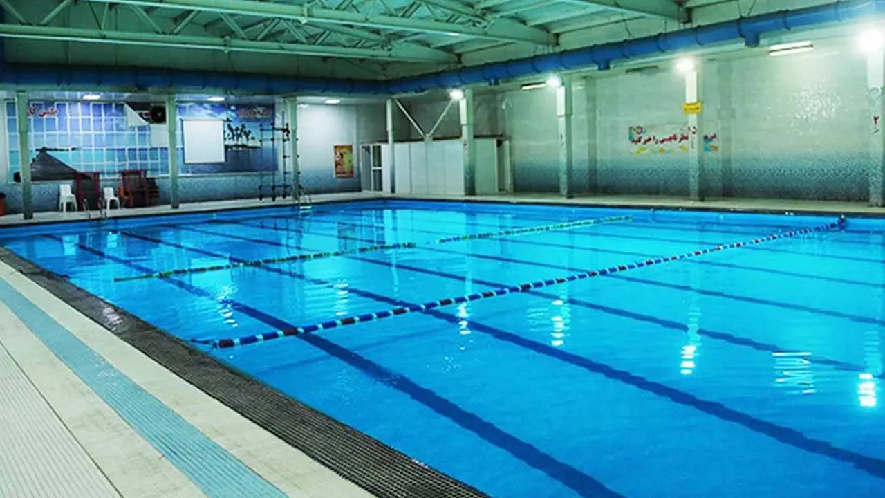 آموزش شنا آزادی