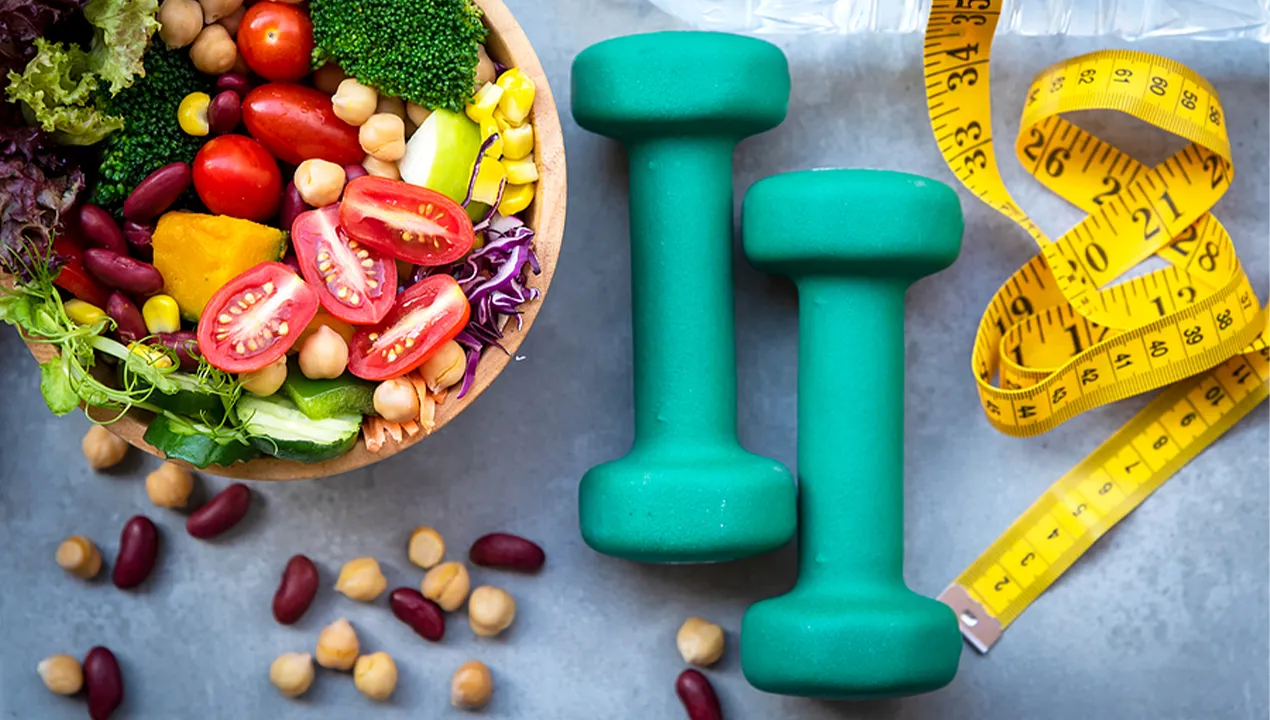 فواید شنا برای تناسب اندام