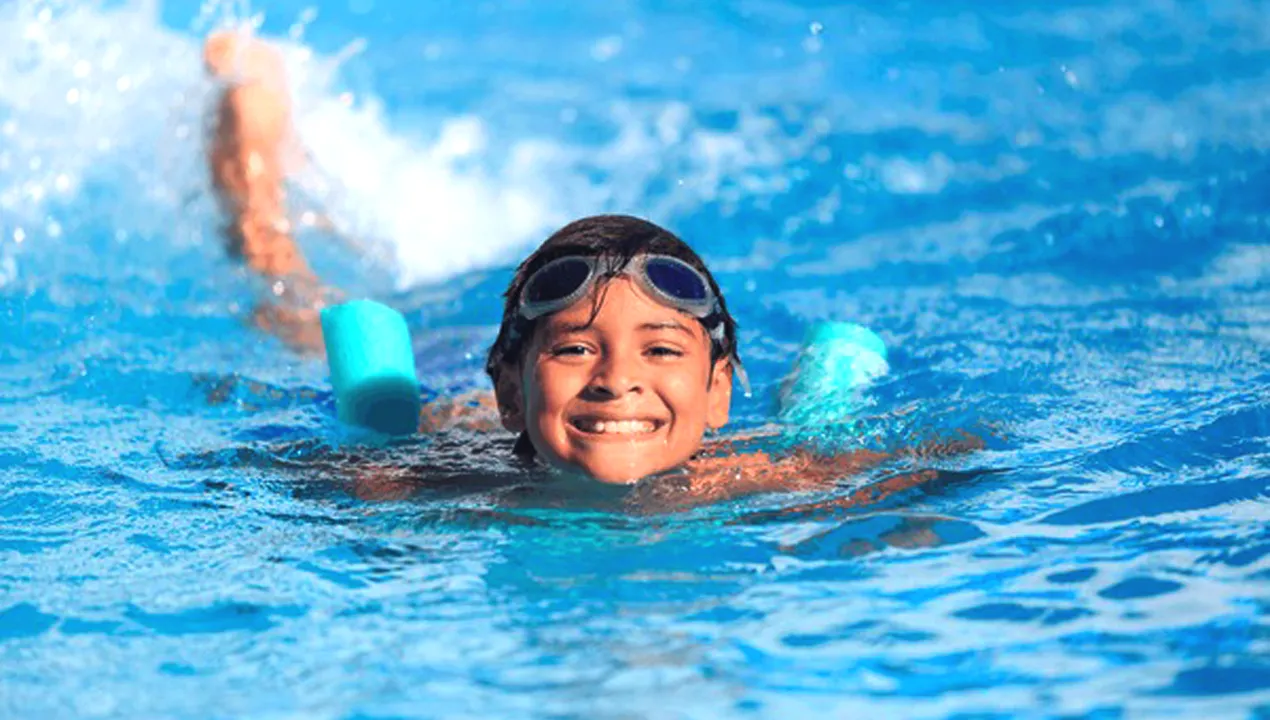 فواید شنا برای کودکان